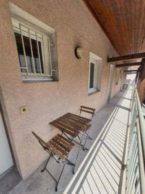 Studio au calme Espace extérieur Stationnement gratuit dans la rue